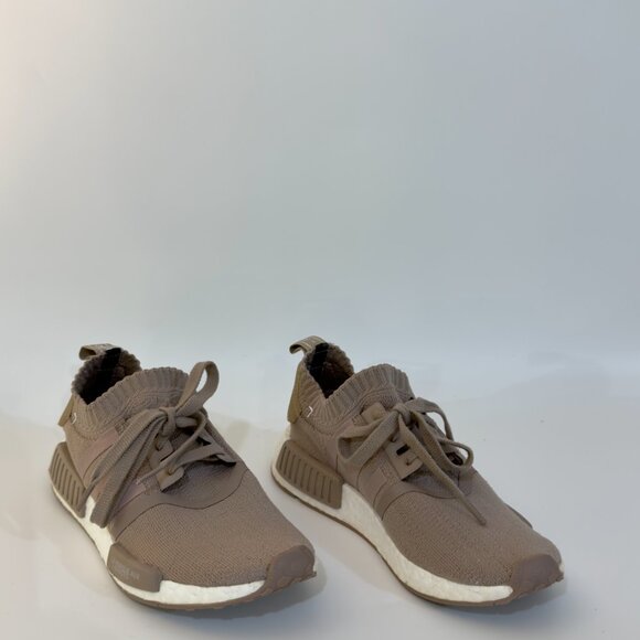 adidas NMD_R1 Primeknit Sneakers